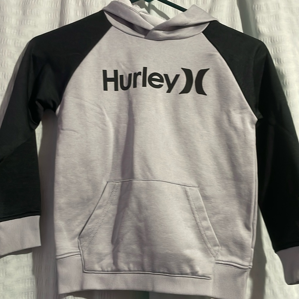 Hurley boys hooded sweatshirt size 6-7